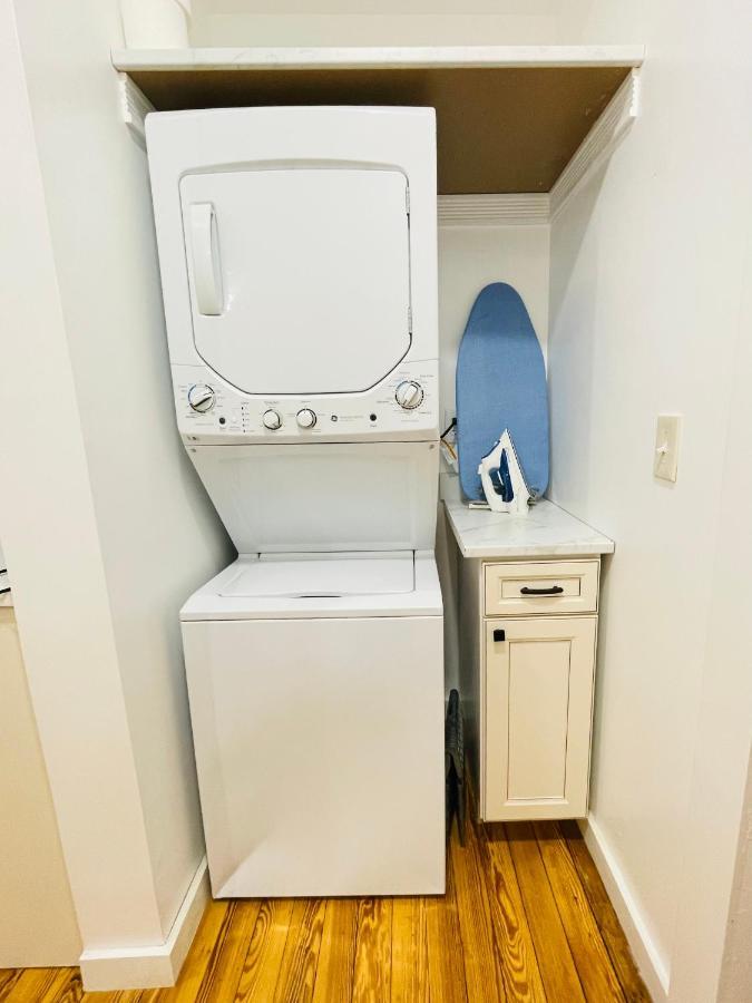 Delightful 2Br Apartment With Balcony - 15 Min From Mohegan Sun- Foxwoods Casinos & Mystic 뉴런던 외부 사진