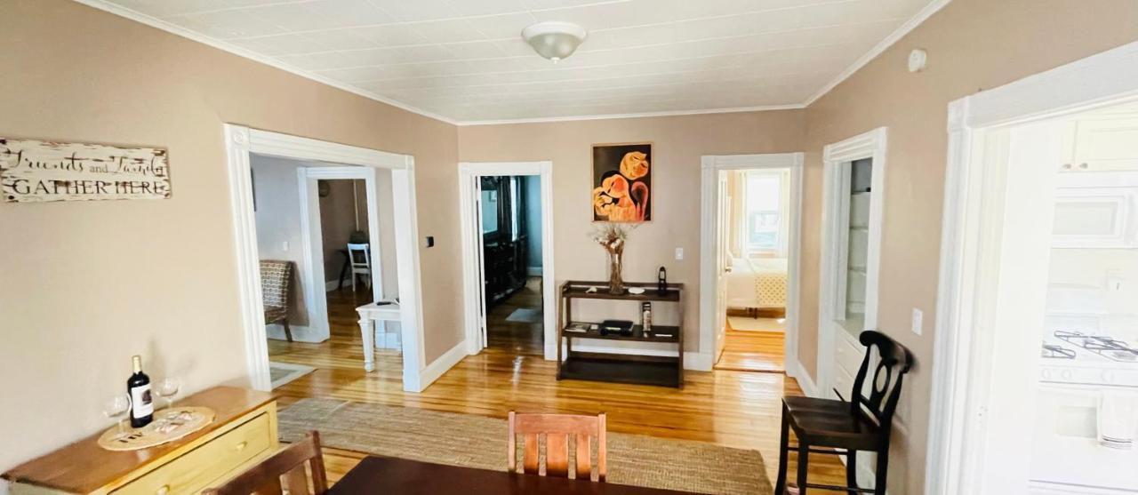 Delightful 2Br Apartment With Balcony - 15 Min From Mohegan Sun- Foxwoods Casinos & Mystic 뉴런던 외부 사진