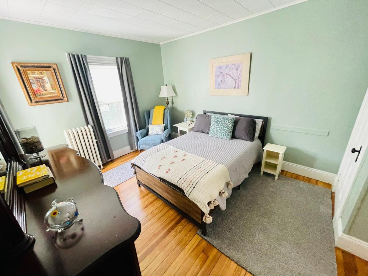 Delightful 2Br Apartment With Balcony - 15 Min From Mohegan Sun- Foxwoods Casinos & Mystic 뉴런던 외부 사진