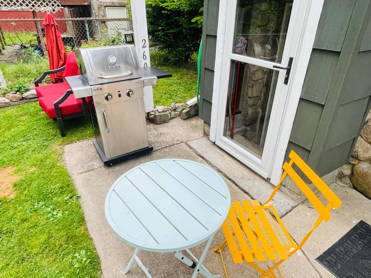 Delightful 2Br Apartment With Balcony - 15 Min From Mohegan Sun- Foxwoods Casinos & Mystic 뉴런던 외부 사진